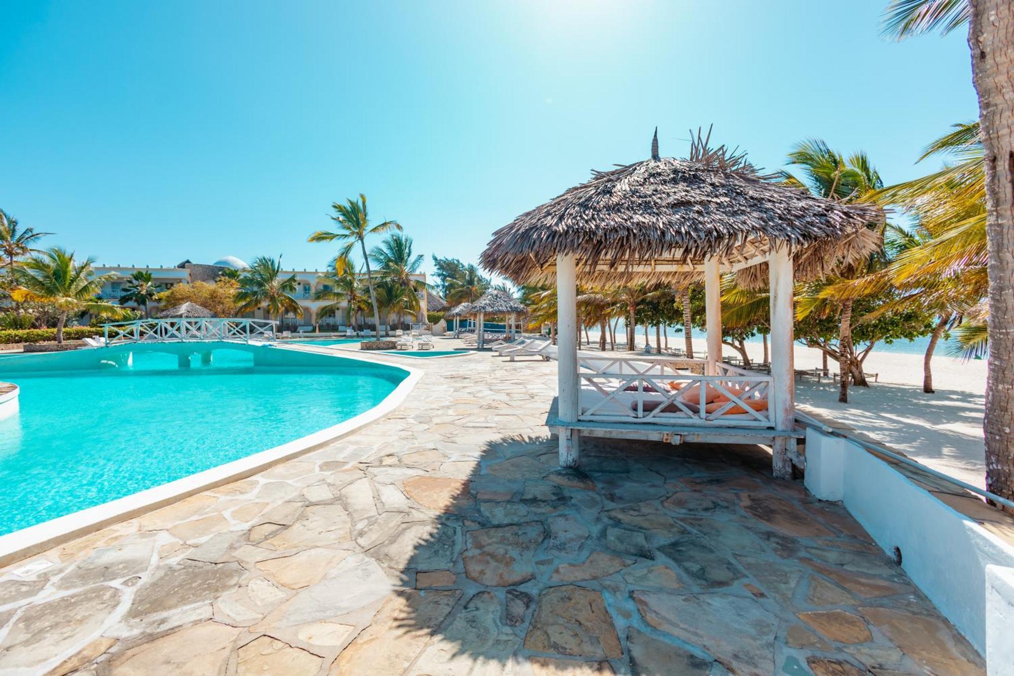 Twiga Beach Resort 와타무 외부 사진