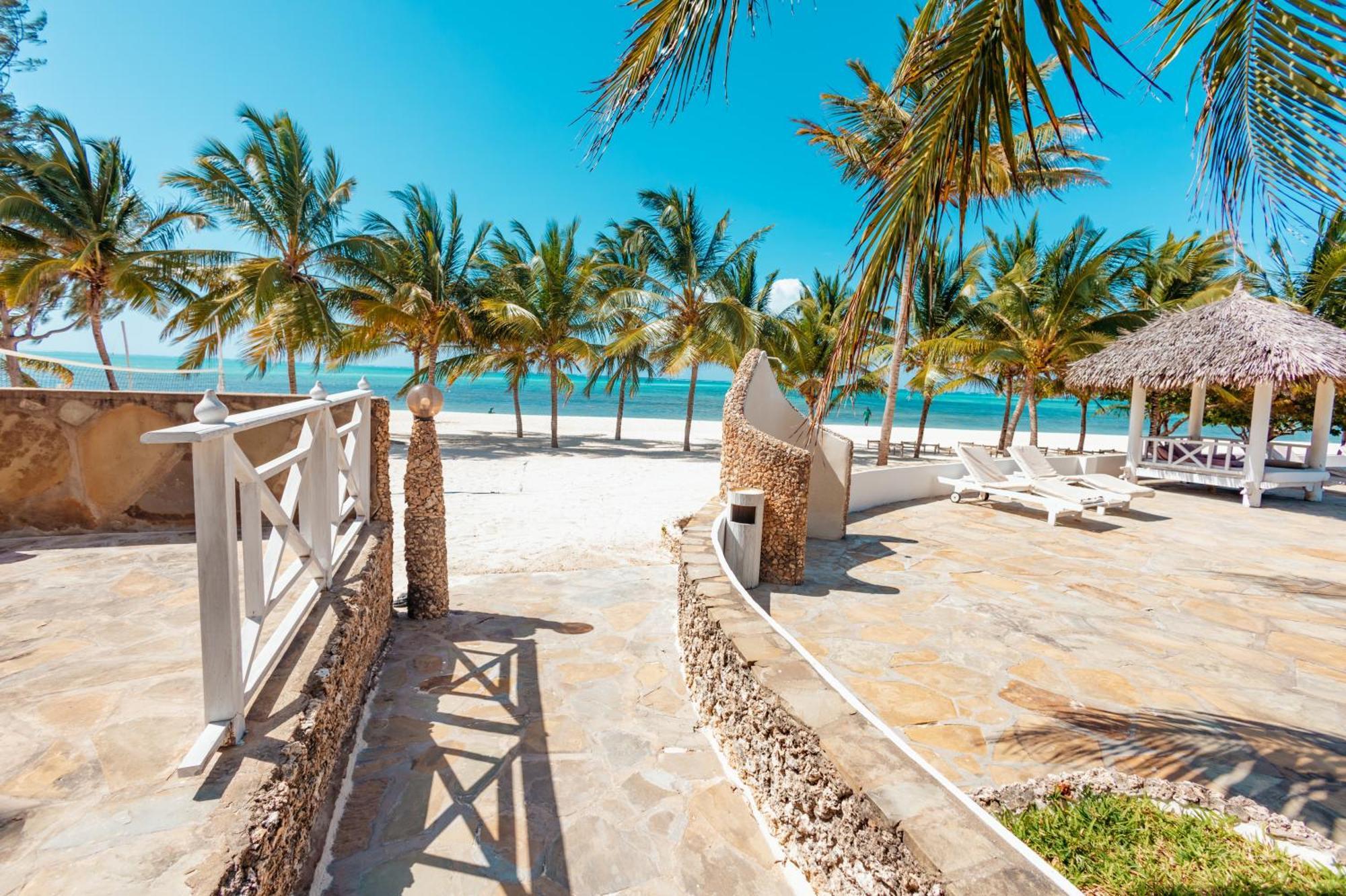 Twiga Beach Resort 와타무 외부 사진