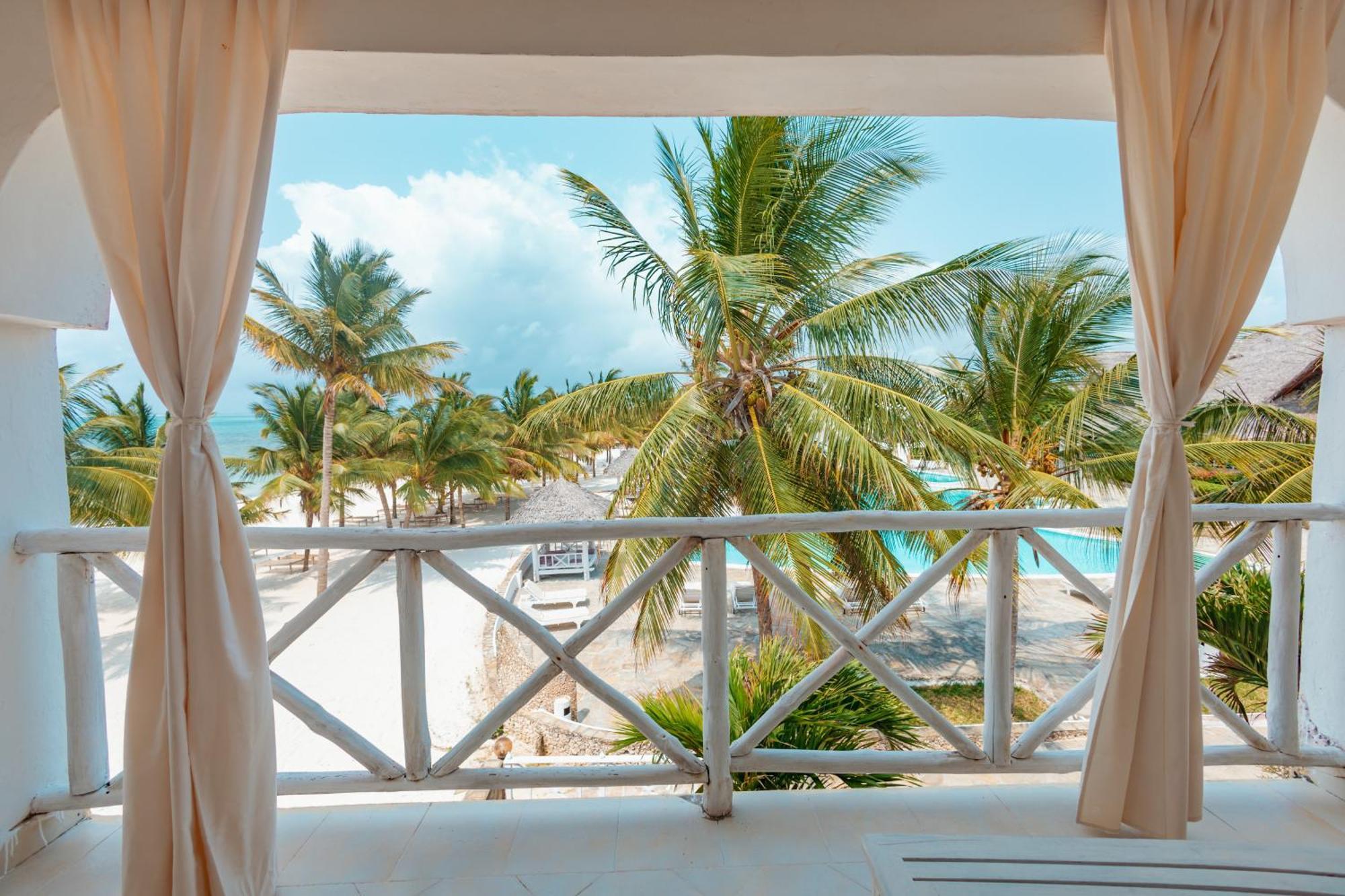 Twiga Beach Resort 와타무 외부 사진