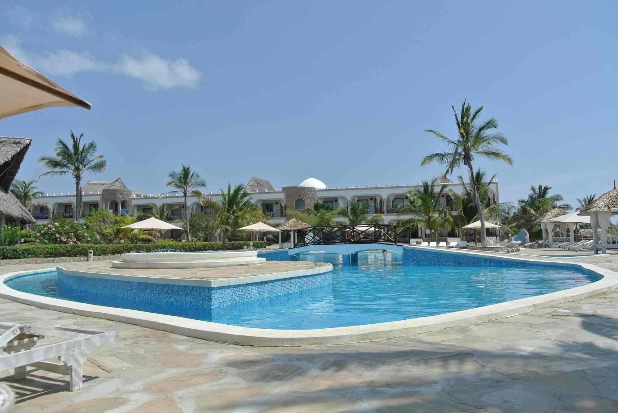 Twiga Beach Resort 와타무 외부 사진